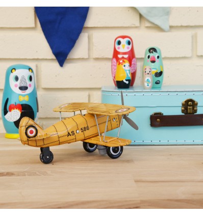 Avion jaune en métal - Protocol