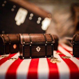 Chemin de table rayé blanc et rouge - Artyfete 2