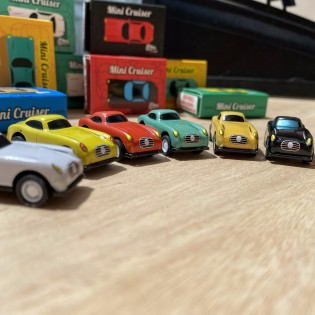 Mini voiture en métal - Protocol