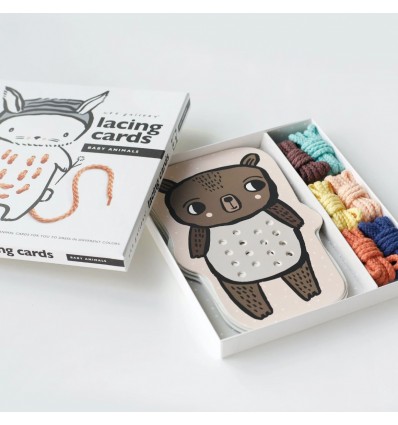 Cartes à lacer bébés animaux - Wee Gallery