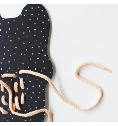 Cartes à lacer bébés animaux - Wee Gallery