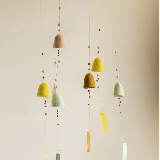 Suspension cloche en feutre Menthe - Muskhane