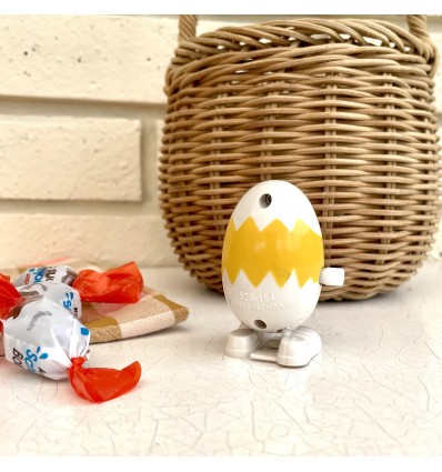 Poussin oeuf à remonter