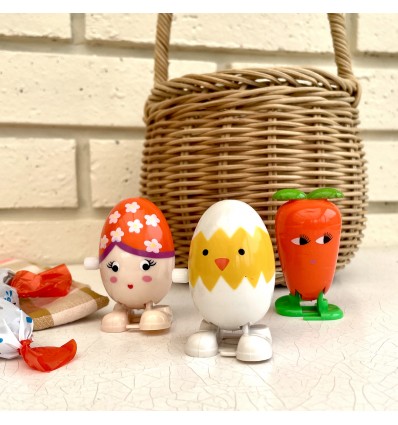 Madame oeuf à remonter