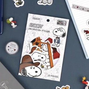 12 autocollants déco Snoopy 2