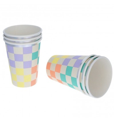 8 gobelets en carton à damier