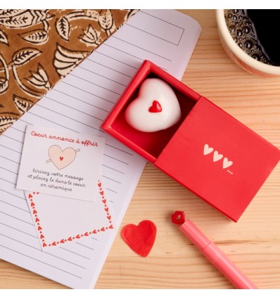 Coeur en céramique annonce surprise