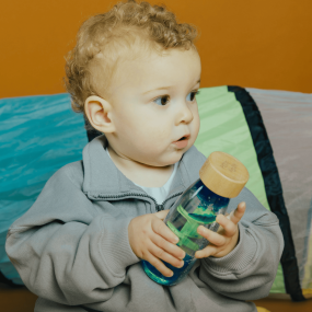 Bouteille sensorielle Move Spirale Bleu - Petit Boum 2