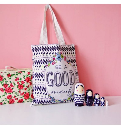 Gigognes matryoshka noir et blanc en bois Helen Dardik - Petit Monkey